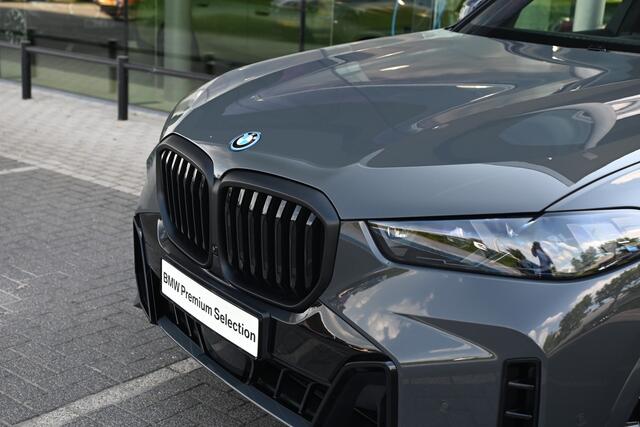 BMW X5 xDrive50e High Executive M Sport / Panoramadak / Trekhaak / Soft-Close-Automatic / Massagefunctie / Parking Assistant Professional / Comfort Access / Stoelventilatie / Adaptieve LED / Harman Kardon