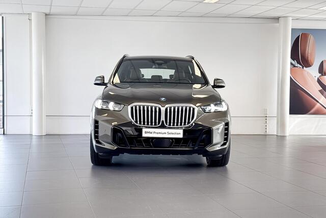 BMW X5 xDrive50e | M Sport | Stoelverwarming | Head-up Display | Harman Kardon |