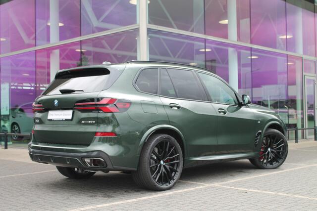 BMW X5 xDrive50e High Executive M Sport Automaat / Panoramadak Sky Lounge / Trekhaak / Massagefunctie / Bowers & Wilkins / Parking Assistant Professional / Soft-Close / Active Steering