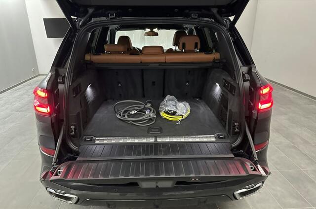 BMW X5 xDrive45e M Sport | Trekhaak | Pano | Ambient | Luchtvering