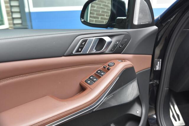 BMW X5 xDrive45e High Executive M Sport - Pano - B&W - Head Up