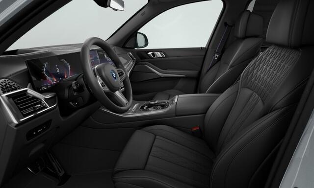 BMW X5 xDrive50e | M-Sport Pro | Panorama | Stoel Ventilatie | 22'' inch | Comfort Stoelen | Trekhaak | Harmen Kardon | Driv. Ass Profess. | Shadow Line | Carbon Interieur