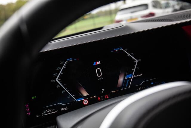 BMW X5 xDrive50e Launch Edition M-Sport , Adap. Cruise, Pano, H/K, HUD, Luchtvering