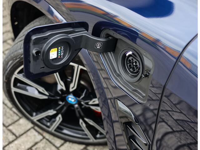 BMW X5 50e xDrive M-Performance | Sky - SoftClose - Volleder