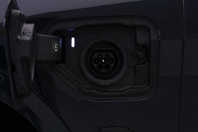 BMW X5 xDrive45e High Exe | M-Sport | Comf. zetel + uitgebr. leder | Sky lounge dak | Harman/kardon | Co Pilot