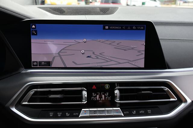 BMW X5 xDrive45e Executive M Sport | Memory | Sfeer | Elek Stoelen+Klep | Camera | Alarm Klasse 3 | Matrix Led | Keyless | Safety Pack | Carplay | Luchtvering | NL-Auto| Dealer Onderh.