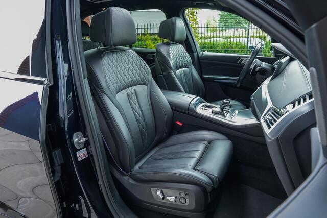 BMW X5 45e xDrive High Executive |dealer onderhouden|1e eigenaar|M-pakket|schuif/kantel dak|Harman&Kardon|diamond poke|Laser LED|achter-as meesturend|luxe lederen stoelen|360 camera|elek. trekhaak|