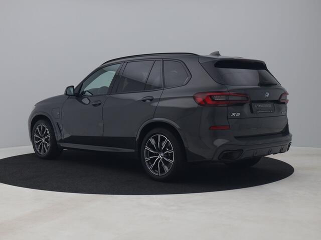 BMW X5 xDrive45e High Executive | PANO | HUD | ADAPTIVE | LUCHTVERING | MEMORY | STOEL- EN STUURVERW. | TREKHAAK