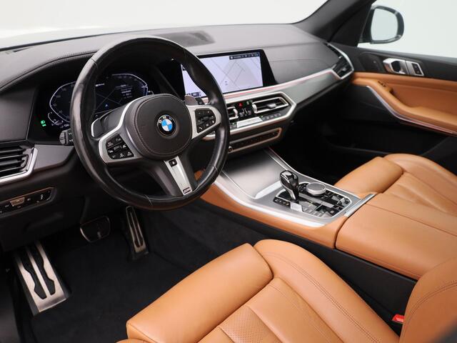 BMW X5 xDrive45e High Executive | PANO | HUD | ADAPTIVE | LUCHTVERING | MEMORY | STOEL- EN STUURVERW. | TREKHAAK