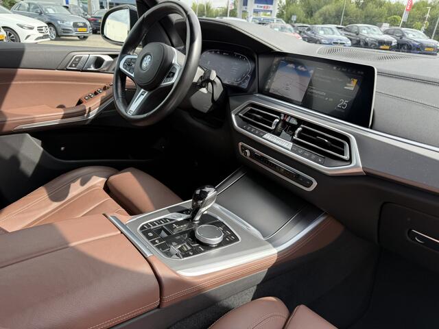 BMW X5 xDrive45e High Executive xLine Panoramadak Laser Licht Comfortzetels 20 Inch Carplay Stuurwielverwarming Keyless Entry Head-Up Display