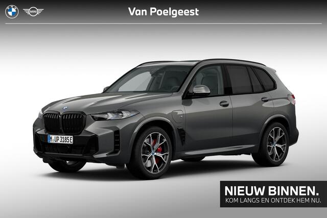 BMW X5 xDrive50e M-Sport Pro / Driving Assistant Professional / Warmtecomfortpakket / Glazen Schuifdak / Harman Kardon / Head-Up / Soft Close / Stoelventilatie / Iconic Glow / Integral Active Steering / Trekhaak Zwenkbaar / M-Sportstoelen / Ambient Air / Parking