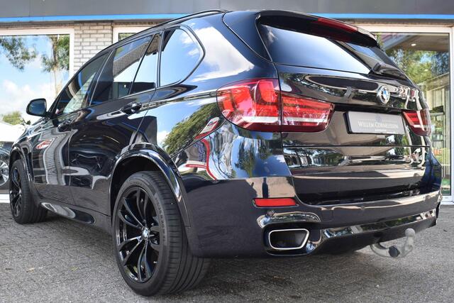 BMW X5 xDrive30d High Executive Pano Trekhaak ACC Camera