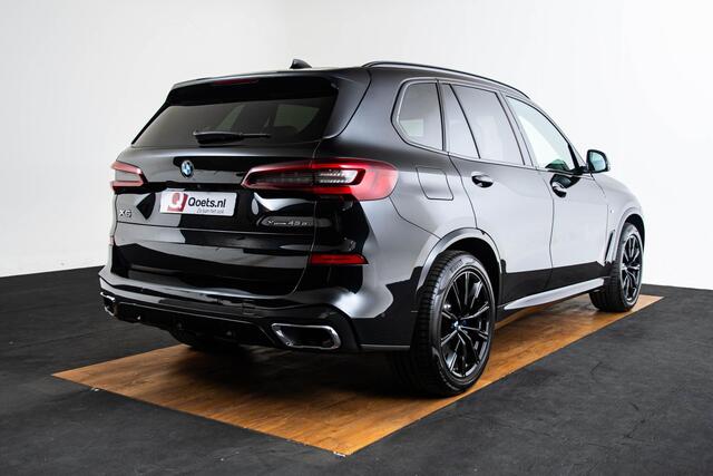 BMW X5 xDrive45e High Executive M Sport - Trekhaak - Panoramadak - Parking/Driving Assistant - Warmte Comfort Pack - Soft Close - Active Cruise Control - Head Up - Harman Kardon - Comfort Acces -