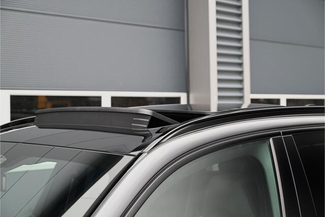 BMW X5 xDrive45e M-SPORT / SKYLOUNGE PANO / M-PERF SEATS / B&W / CARBON / LASER / HUD / 4 WIELSTURING