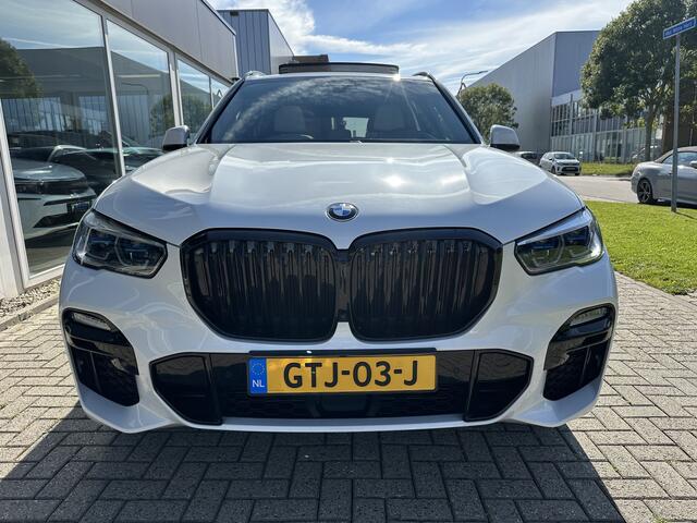 BMW X5 xDrive45e High Executive M Sport | Lucht | Parelmoer