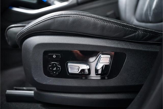 BMW X5 xDrive45e M-Sport/Pano dak/Trekhaak/Clanck sound/Kristal pook