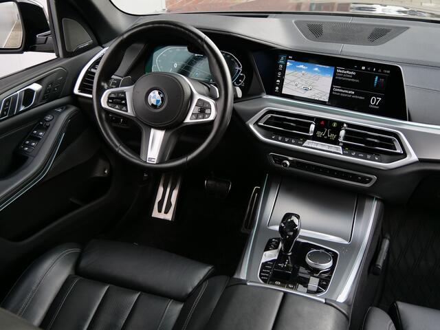 BMW X5 xDrive45e High Executive 394 Pk Automaat M-Sport pakket / Navi / DAB / Apple Carplay / Trekhaak