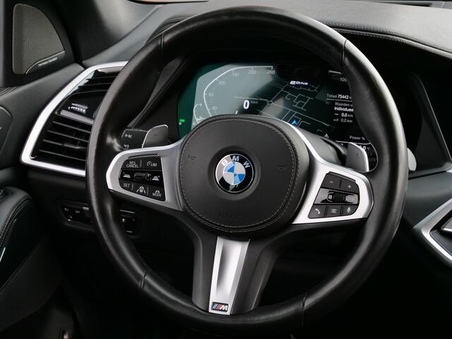 BMW X5 xDrive45e High Executive 394 Pk Automaat M-Sport pakket / Navi / DAB / Apple Carplay / Trekhaak