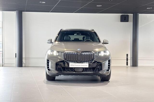 BMW X5 xDrive50e | M Sport Pro | Harman Kardon | Iconic Glow | Trekhaak |