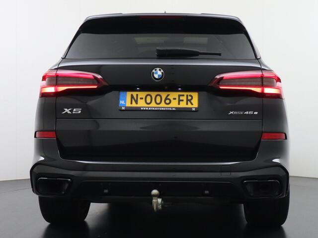 BMW X5 xDrive45e High Executive M SPORT | MEGA COMPLEET | DRIVING ASS. PROFF. | LASER | VERWARMDE STOELEN-STUUR-ACHTERBANK | TREKHAAK | HEAD UP | 1E EIGENAAR+DEALER ONDERHOUDEN