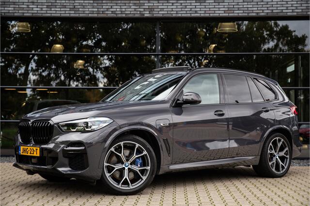 BMW X5 xDrive45e High Executive M-Sport , 4-wielsturing, Softclose, Skylounge, Dravitgrau,