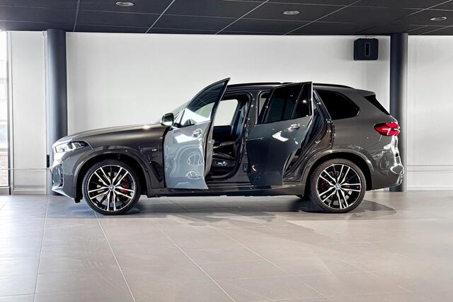 BMW X5 xDrive50e | M Sport | Sky Lounge | Stoelventilatie | Iconic Glow | Trekhaak |