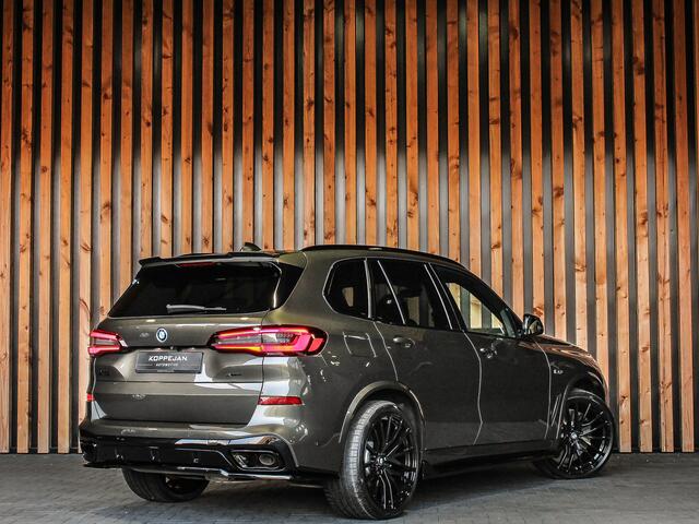 BMW X5 xDrive45e 394PK Automaat High Executive M-Sport | LASER LED | TREKHAAK | SFEERVERLICHTING | LEDER | SHADOWLINE | LEDER DASHBOARD |