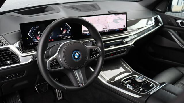 BMW X5 xDrive50e M-Sport Pro | Massage | Harman/Kardon | Stoelventilatie | Panoramadak | Soft-Close | Head-up | Trekhaak