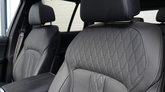 BMW X5 xDrive50e M-Sport Pro | Massage | Harman/Kardon | Stoelventilatie | Panoramadak | Soft-Close | Head-up | Trekhaak