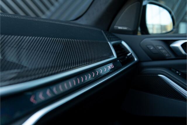 BMW X5 xDrive50e LCI M-Sport Pro ACC Pano M Seats Alcantara Hemel Massage Stoelvent. Achterasbestr. Softcl, Head Up 360 Kristal HarmanK Trekhaak