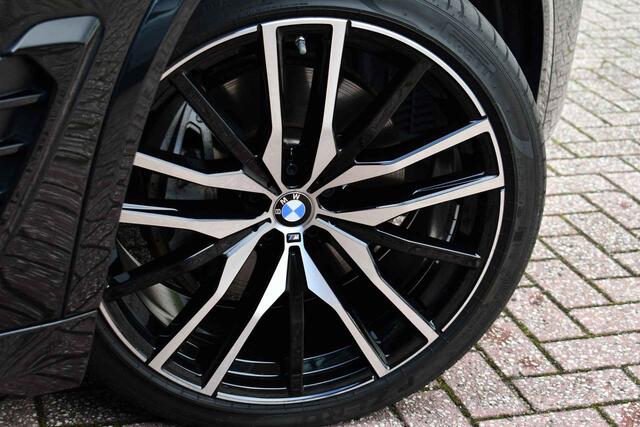 BMW X5 xDrive50e M-Sport Skylounge Comf-stoel ACC 360 HUD H/K 22inch BTW-auto