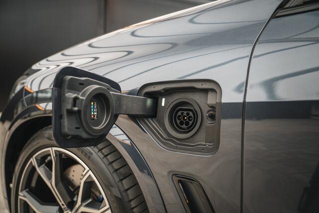 BMW X5 XDRIVE45E, Full option