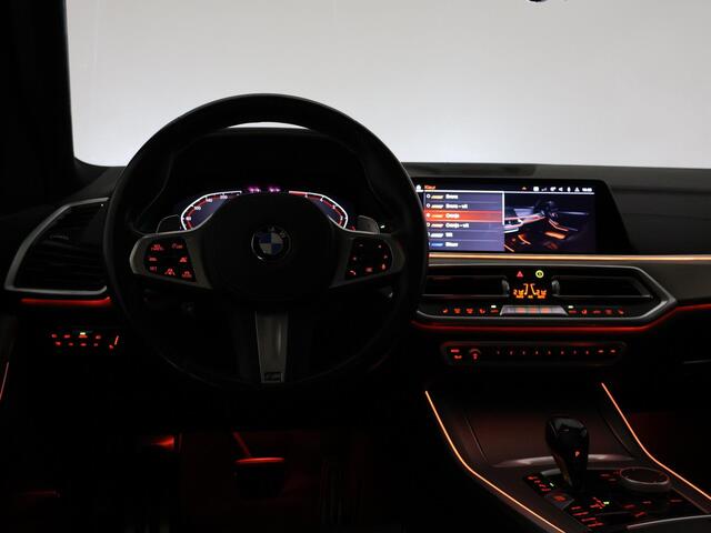 BMW X5 xDrive30d M-SPORT + HEAD-UP | WEGKL. TREKHAAK | ADAPTIVE CRUISE | PANORAMA | SFEERVERLICHTING