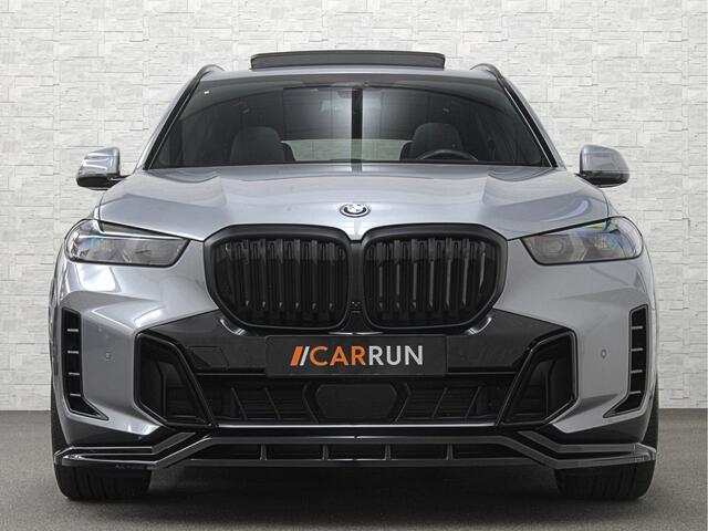 BMW X5 50e *3x Op Voorraad* M-Sport Pro | 360 Camera | Sky-Lounge Pano | ACC | Comfortstoelen | Indiv. Leder | Massage | Stoelventilatie | 4-Zone Clima | Trekhaak | 22'' | Head-Up | Keyless-Entry | Harman-Kardon | Stoelverwarming V+A | M-Gordels | Glaspook | Stu