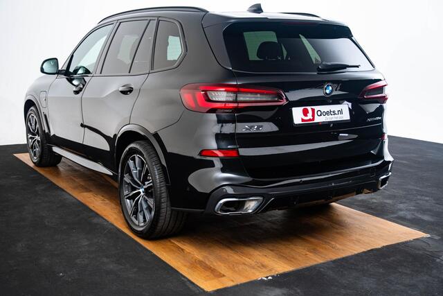 BMW X5 xDrive45e High Executive M Sport - Panoramadak - Comfortstoelen - Warmte Comfort Pack Voor - Getinte Ruiten - Head up - Comfort Access - BMW Laserlight - Parking Assistant - Active Cruise Control -