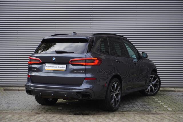 BMW X5 xDrive45e M Sportpakket | Trekhaak met elektrisch wegklapbare kogel | Glazen panoramadak | Driving Assistant Professional | HIFI System Harman Kardon