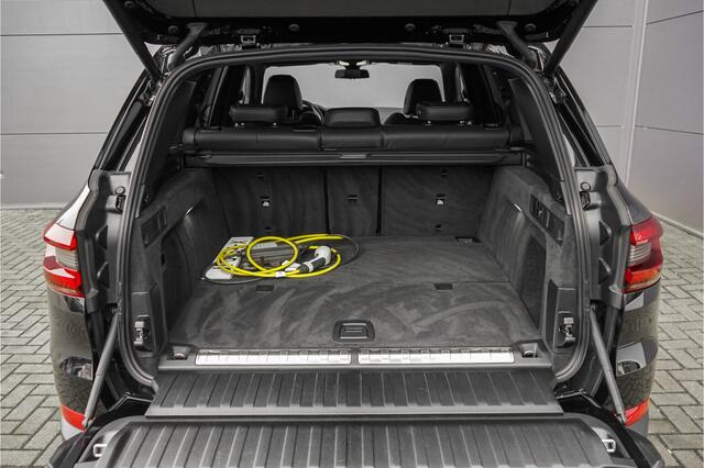 BMW X5 xDrive45e Driving Assist Plus H/K HUD Trekhaak