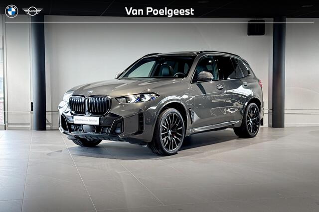 BMW X5 xDrive50e | M Sport Pro | Glazen Panoramadak | Harman Kardon | Trekhaak |