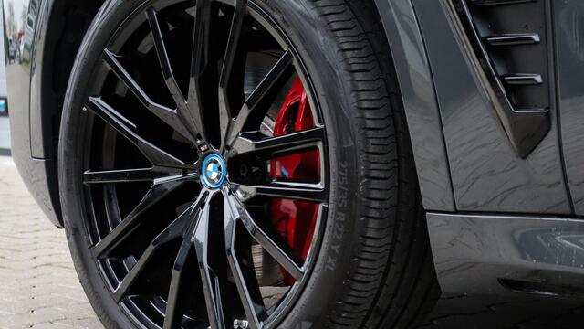 BMW X5 xDrive50e M-Sport Pro | Massage | Harman/Kardon | Stoelventilatie | Panoramadak | Head-up | Soft-Close | Trekhaak | Carbon