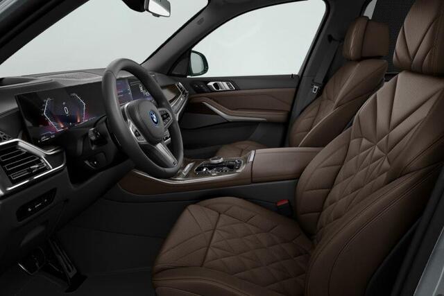 BMW X5 xDrive50e M-Sport / Glazen Panoramadak / Harman Kardon / Head-Up / Soft-Close / Stoelventilatie / Zwenkbare Trekhaak / iconic glow / 21 Inch