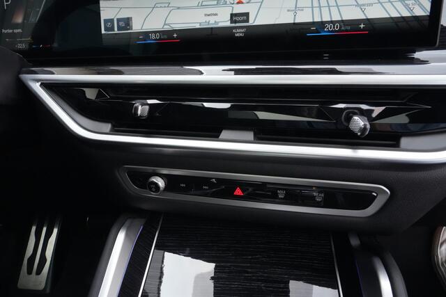 BMW X6 M60i xDrive 531pk Panoramadak/360camera/HK/HUD