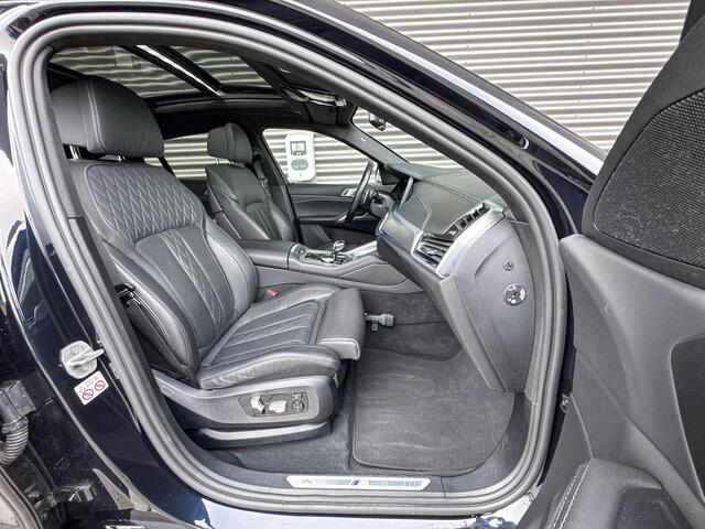 BMW X6 xDrive40i High Executive / M Sportpakket / Safety Pack / CoPilot Pack / Active Steering / Soft-Close-Automatic / Sky Lounge
