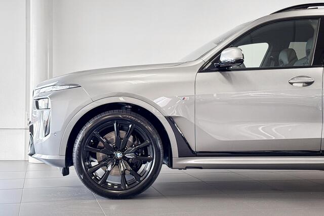 BMW X7 xDrive40i | M Sport | Stoelverwarming | Skylounge | Harman Kardon | Trekhaak | Driving Assistant Plus |