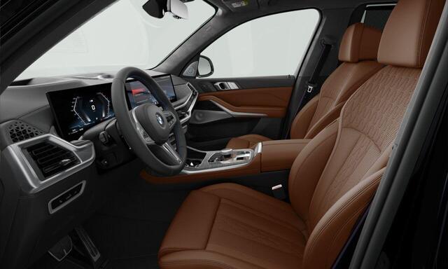 BMW X7 M60i xDrive M sportpakket Pro | Exclusive pakket | Sky Lounge panoramadak | Trekhaak