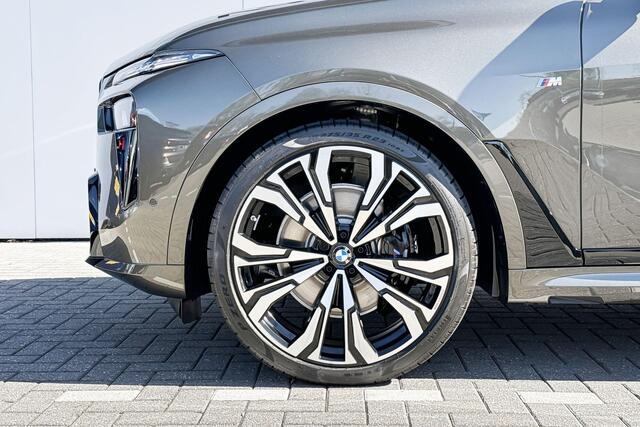 BMW X7 xDrive40i | M Sport Pro| Innovation Pack | Exclusive Pack | Demo bechikbaar per 01-05-2026