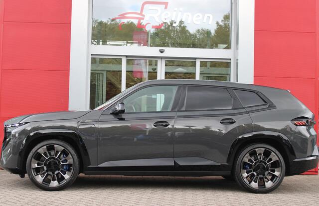 BMW XM 654PK PHEV 30 kWh | 23" LICHTMETALEN VELGEN JETBLACK | SOFT CLOSE | ELEKTRISCH WEGKLAPBARE TREKHAAK | M SPORTREMMEN | DRIVING ASSISTANCE PROFESSIONAL O.A. (ADAPTIVE CRUISE CONTROL/DODEHOEK DETECTIE) | BOWERS & WILKINS SOUND SYSTEM | LASER LIGHT KOPLAMPEN