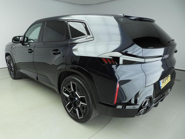 BMW XM 50e | M-Sportpakket | LED | Leder | HUD | Trekhaak | Active cruise | DAB | Harman-kardon sound | Alu 22 inch