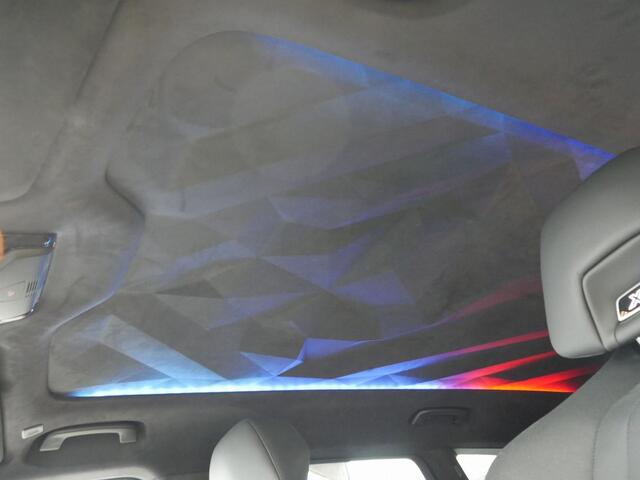 BMW XM PHEV 50e | 23" | Trekhaak | Soft Close | Massage | CoPilot | Harman Kardon |