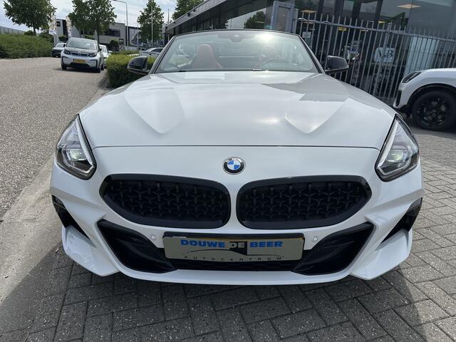 BMW Z4 Roadster sDrive20i High Executive M sport Harman Kardon | Connected Prof. | Rood interieur