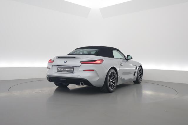 BMW Z4 Roadster sDrive20i Sport Line | Stoelverw. | Leder | Apple CarPlay | Camera | Navi |